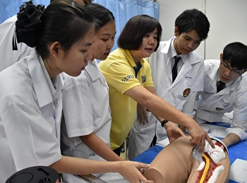 Practice the injection into the muscles
of the body.