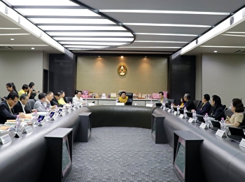 คณบดีวิทยาลัยพยาบาลและสุขภาพ
เข้าร่วมการประชุมคณะกรรมการบริหารมหาวิทยาลัย
ครั้งที่ 7/2562