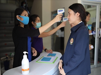 วิทยาลัยพยาบาลและสุขภาพ
ให้บริการตรวจคัดกรองเพื่อเฝ้าระวังและป้องกันการระบาดของเชื้อไวรัส
COVID-19