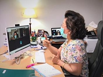 Dean of College of Nursing and Health
Suan Sunandha Rajabhat University Along
with the administrators, faculty
members, interview and recruiting
persons to study in the Bachelor of
Nursing Science program Bachelor's
degree in regular semester
