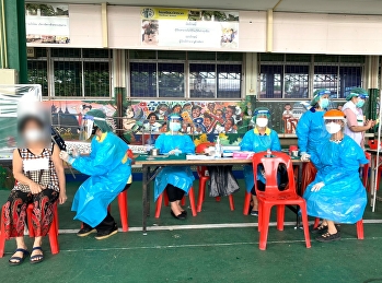 Lecturer at the College of Nursing and
Health Join to work as a volunteer nurse
to vaccinate against Coronavirus Disease
2019 (COVID-19) with Public Health
Service Centers 31