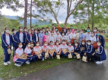 Project to promote the quality of
graduates in the integration of nursing
knowledge: health services and public
philanthropy