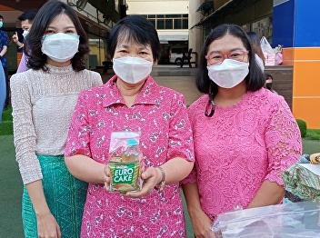 College of Nursing and Health personnel
Participate in the merit-making ceremony
on the occasion of the new year 2022