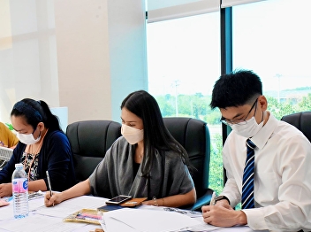 Dean of the College of Nursing and
Health together with administrators,
faculty members, interviews for
selection of persons to study in the
Bachelor of Nursing Science Program
Undergraduate degree, regular semester,
academic year 2023, round 1 Portfolio