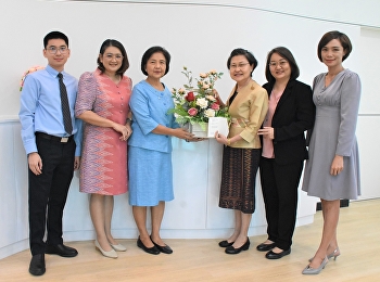 คณบดีวิทยาลัยพยาบาลและสุขภาพ
รับมอบดอกไม้แสดงความยินดีจาก
คณาจารย์กลุ่มวิชาการพยาบาลเด็ก
เนื่องในโอกาสได้รับแต่งตั้งให้ดำรงตำแหน่งคณบดีวิทยาลัยพยาบาลและสุขภาพ
