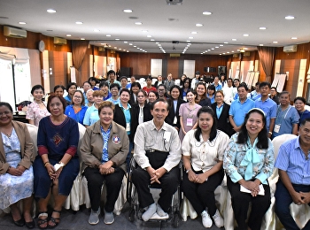 วิทยาลัยพยาบาลและสุขภาพ
มหาวิทยาลัยราชภัฏสวนสุนันทา
จัดโครงการอบรมหลักสูตรผู้ช่วยคนพิการระดับพื้นฐาน
พ.ศ. ๒๕๕๕ รุ่นที่ ๑ ภาคทฤษฎี
เป็นวันสุดท้าย